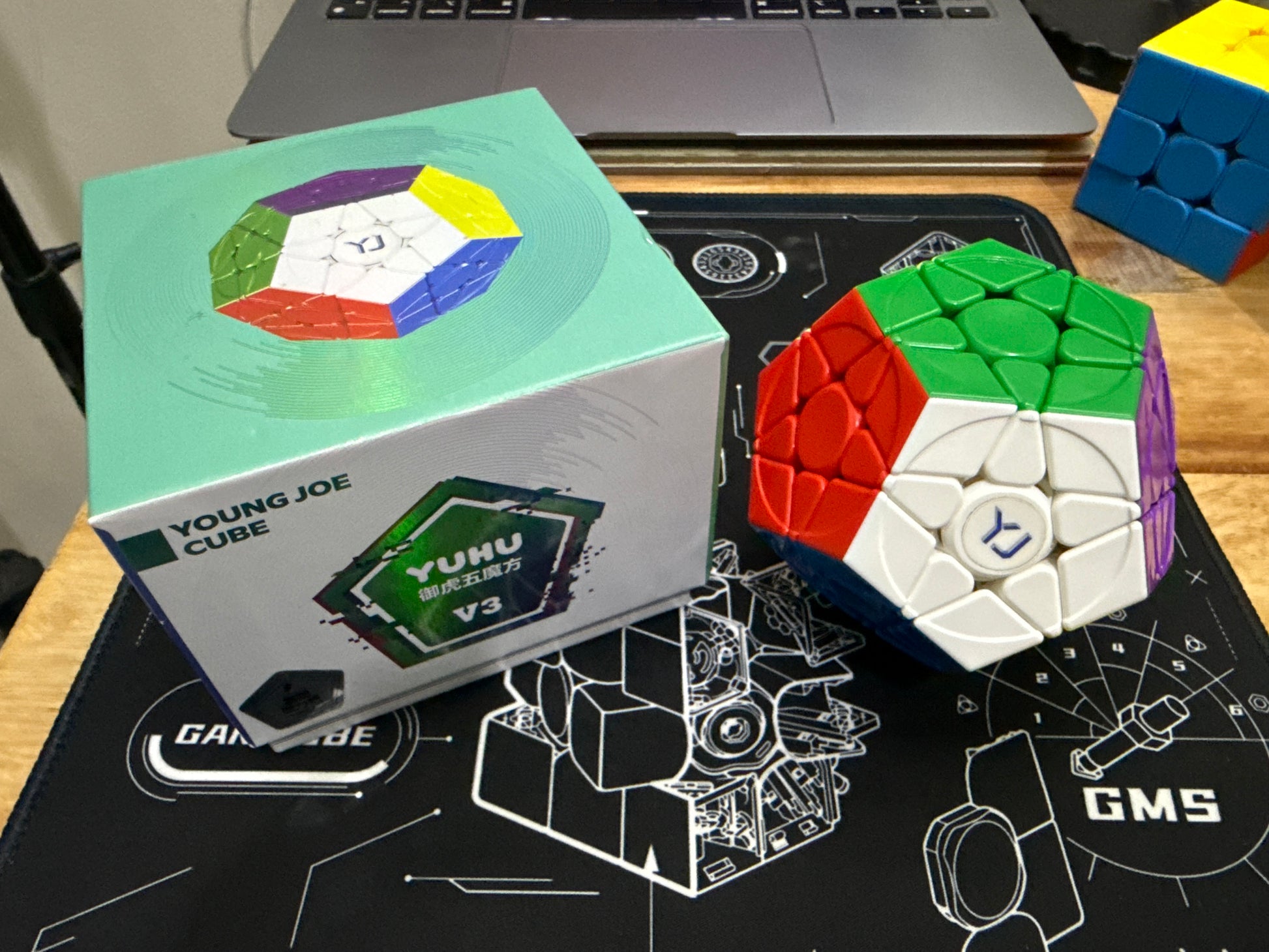 Ex Review YJ Yuhu Megaminx V3 M