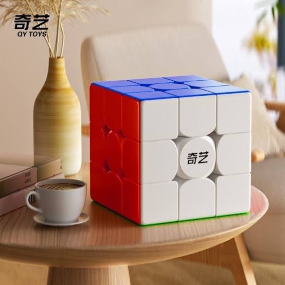 Cube 3x3 Qiyi warrior Plus 18 cm Stickerless Original